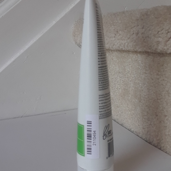 Bosley Rejuvenating Scalp Scrub- 5.1oz - Picture 5 of 6